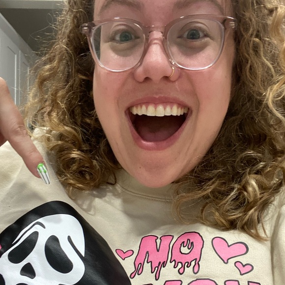 Meet your Posher, Brianna - Picture 1 of 3